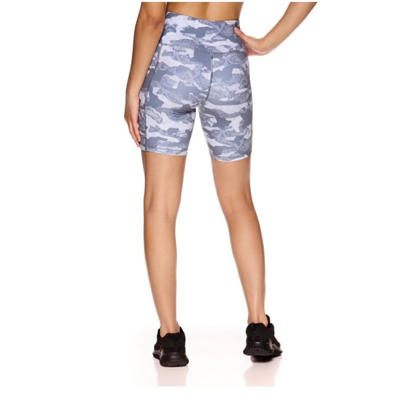 - Xs Reebok Womens Printed Highrise Bike Short with Pockets - Picture 2 of 3